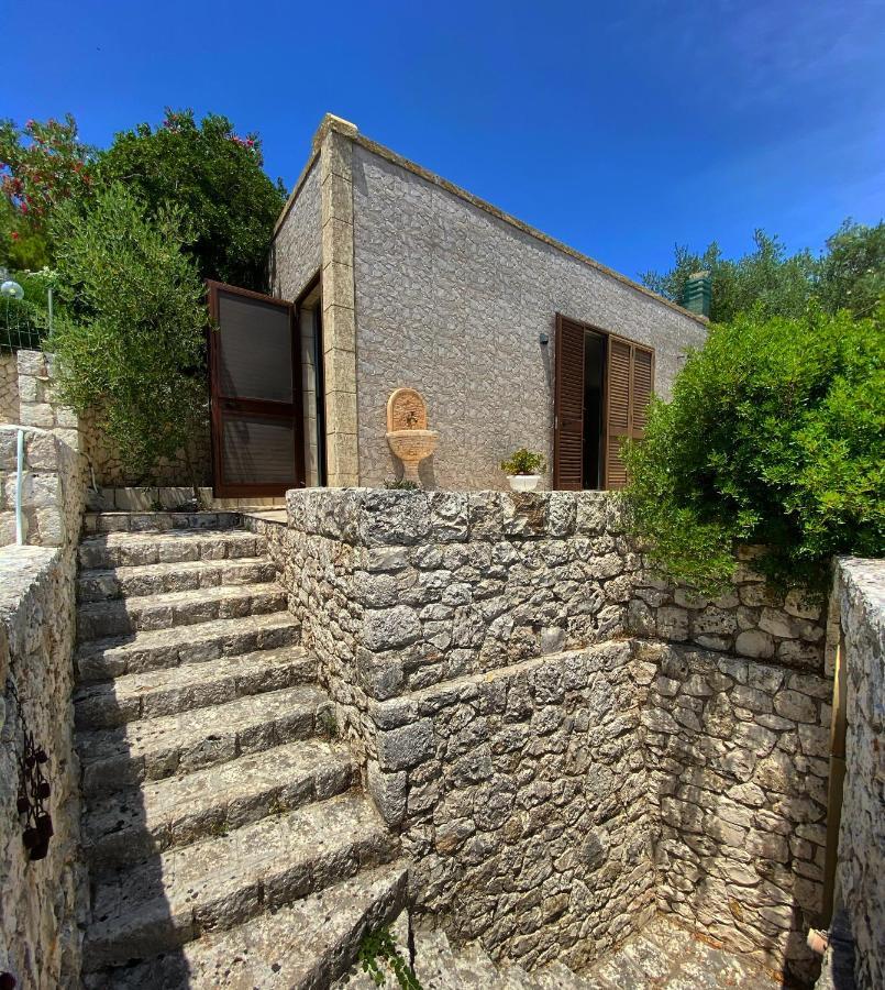 Stone Home - Sea & Landscape Marittima Exteriér fotografie